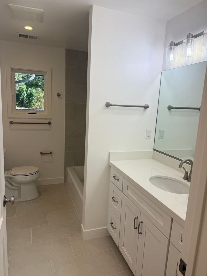 1198 Josselyn Canyon Rd - Photo 4 of 23