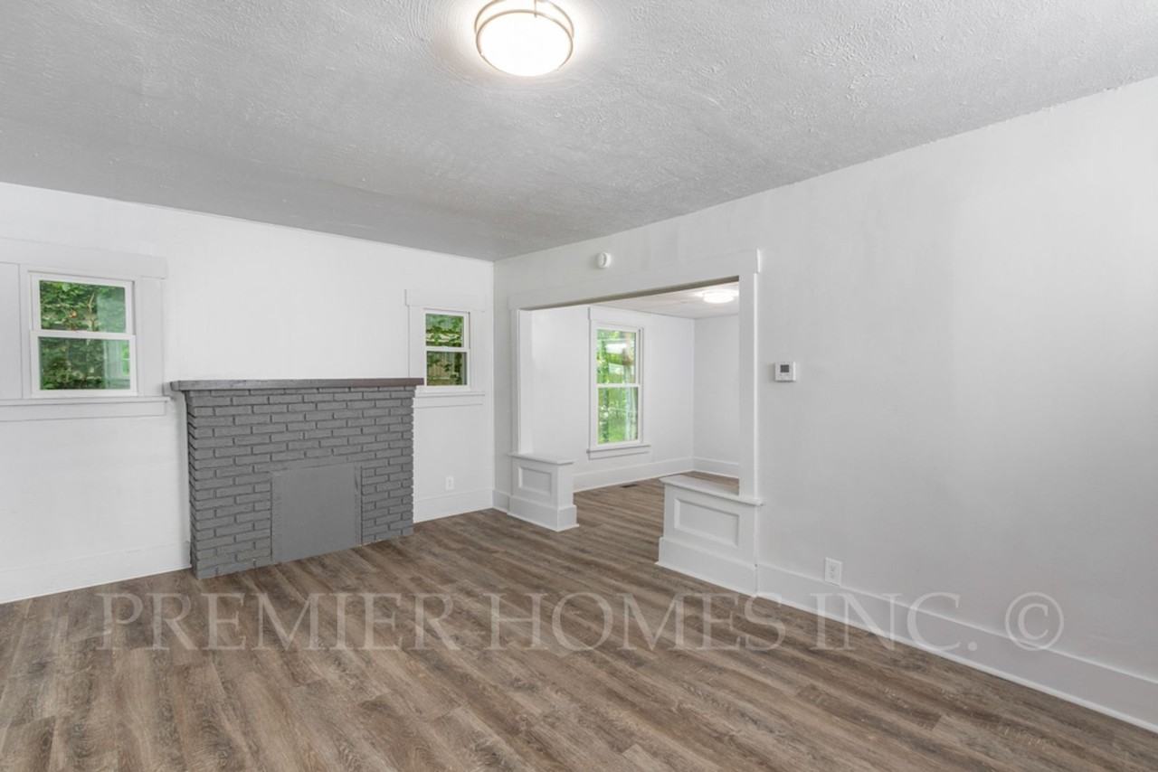 415 Elgin Ave Nw - Photo 6 of 23