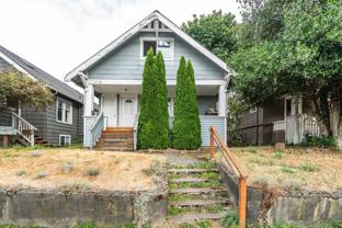 4708 7th Ave NE - Photo 1 of 1