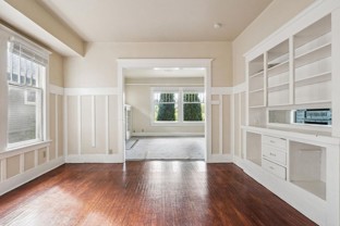 4708 7th Ave NE - Photo 1 of 1