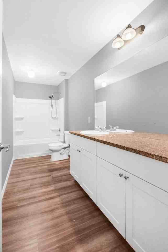 13502 Pelican Xing - Photo 6 of 23