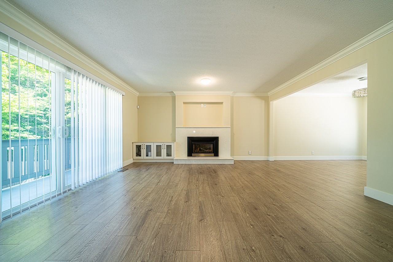14778 106 Avenue - Photo 2 of 19
