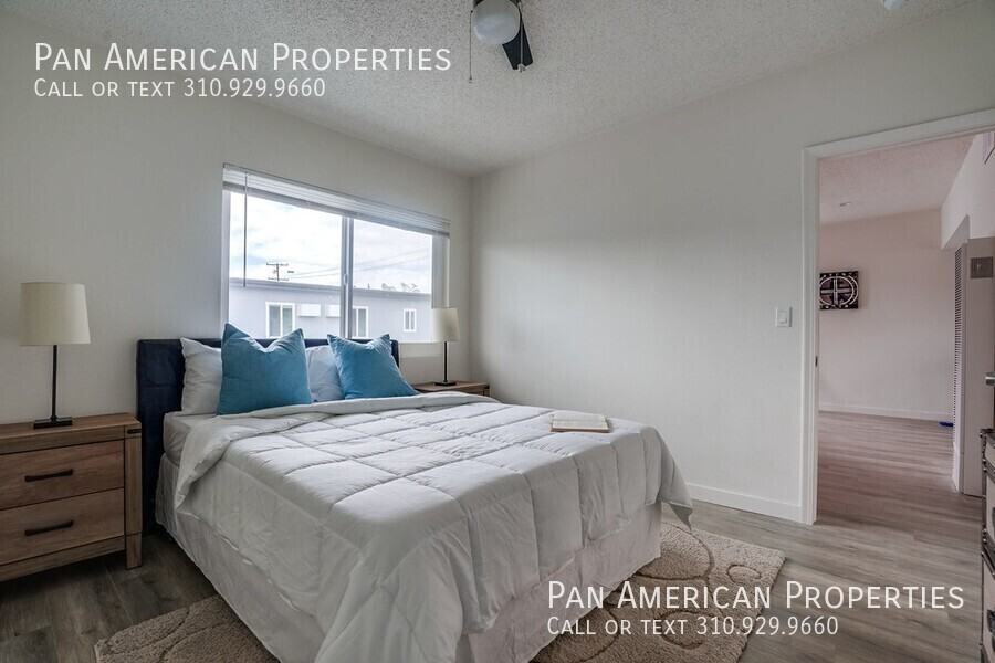 1074 E Market St - Photo 6 of 19
