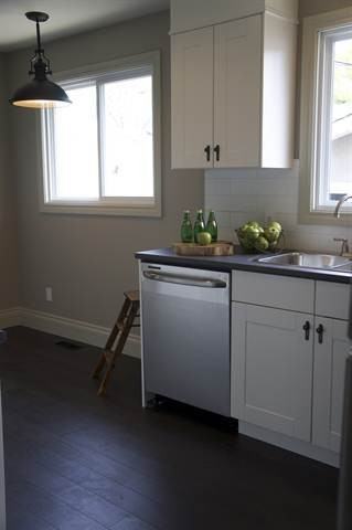 10607 100 Ave - Photo 4 of 8