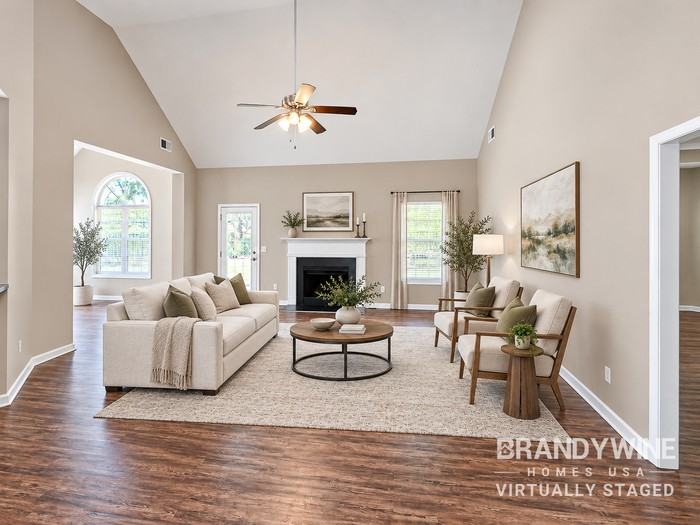 772 Castlebrooke Dr - Photo 3 of 28