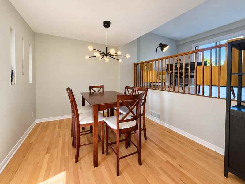 189 Dunbarton Crt - Photo 5 of 14