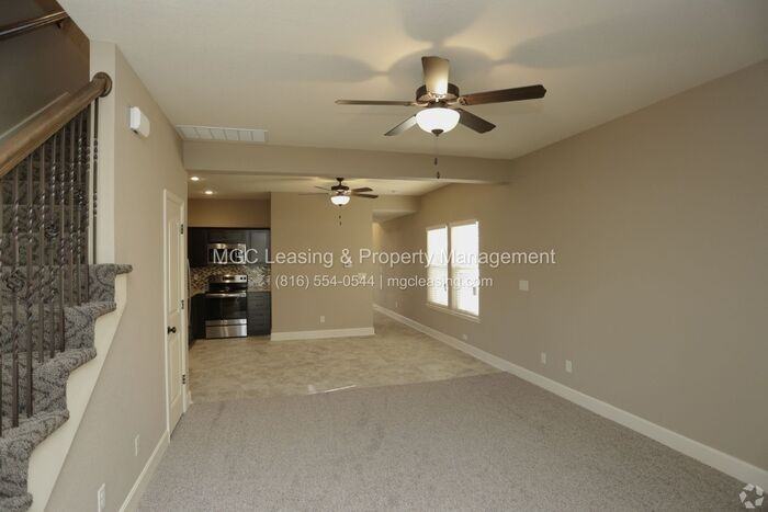 539 N Foxridge Dr - Photo 6 of 21