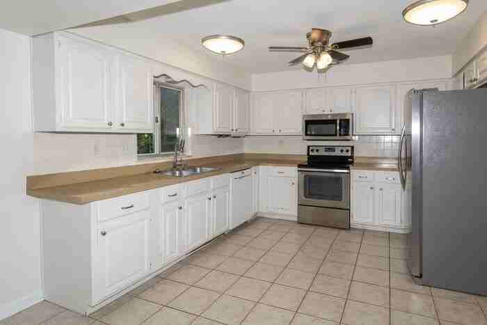 408 London Rd - Photo 6 of 27