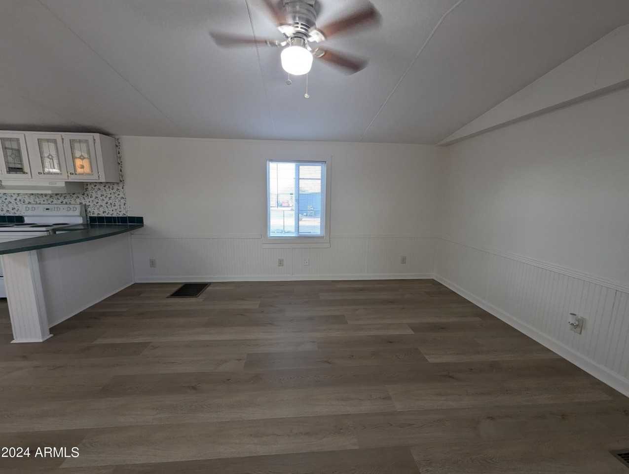 13217 N Hettick Ln - Photo 5 of 22