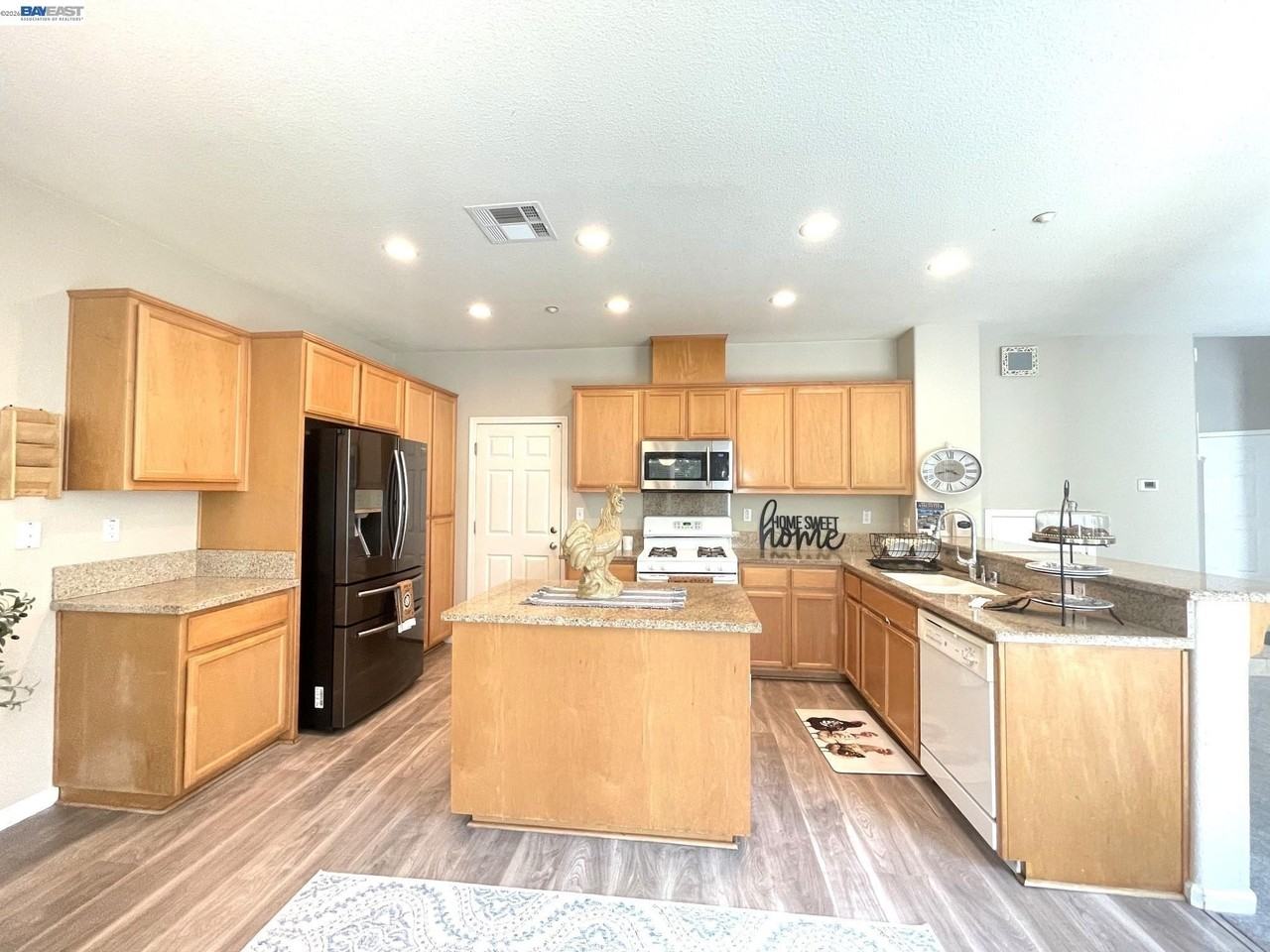 1250 Picadilly Ln - Photo 7 of 22