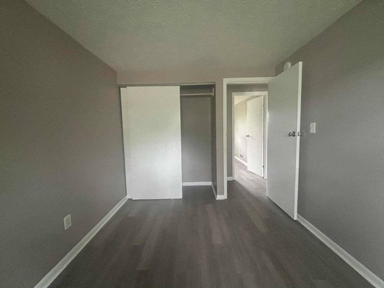 903 Breathitt Ave - Photo 7 of 11