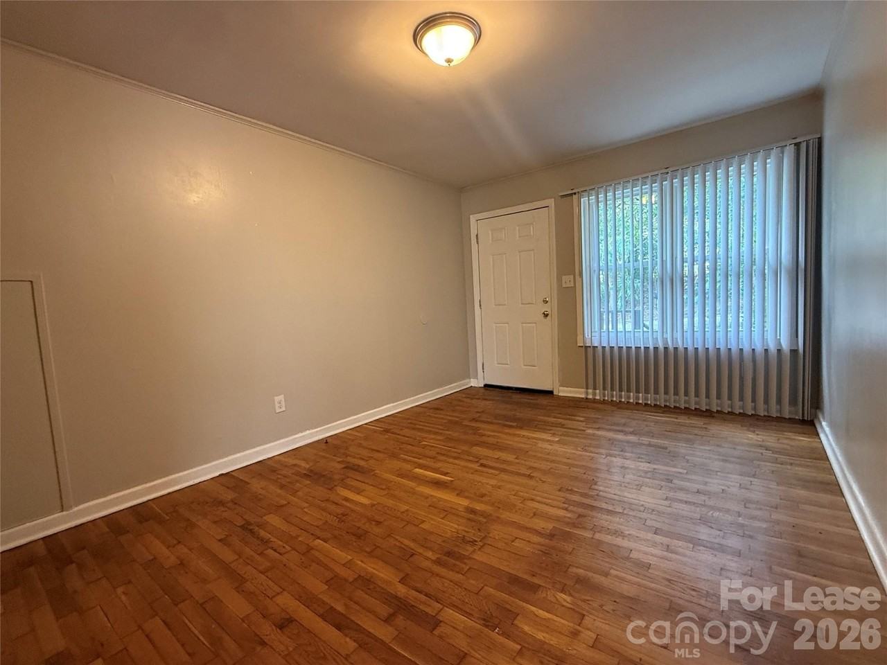 100 E Bradley St - Photo 3 of 20