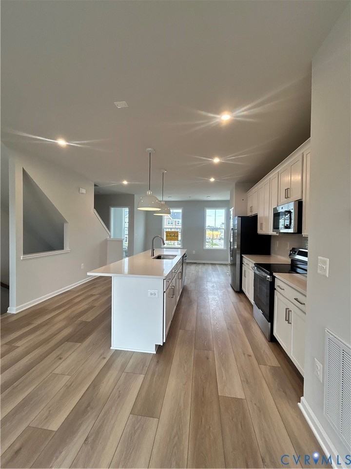 8707 Swink Pl - Photo 2 of 8