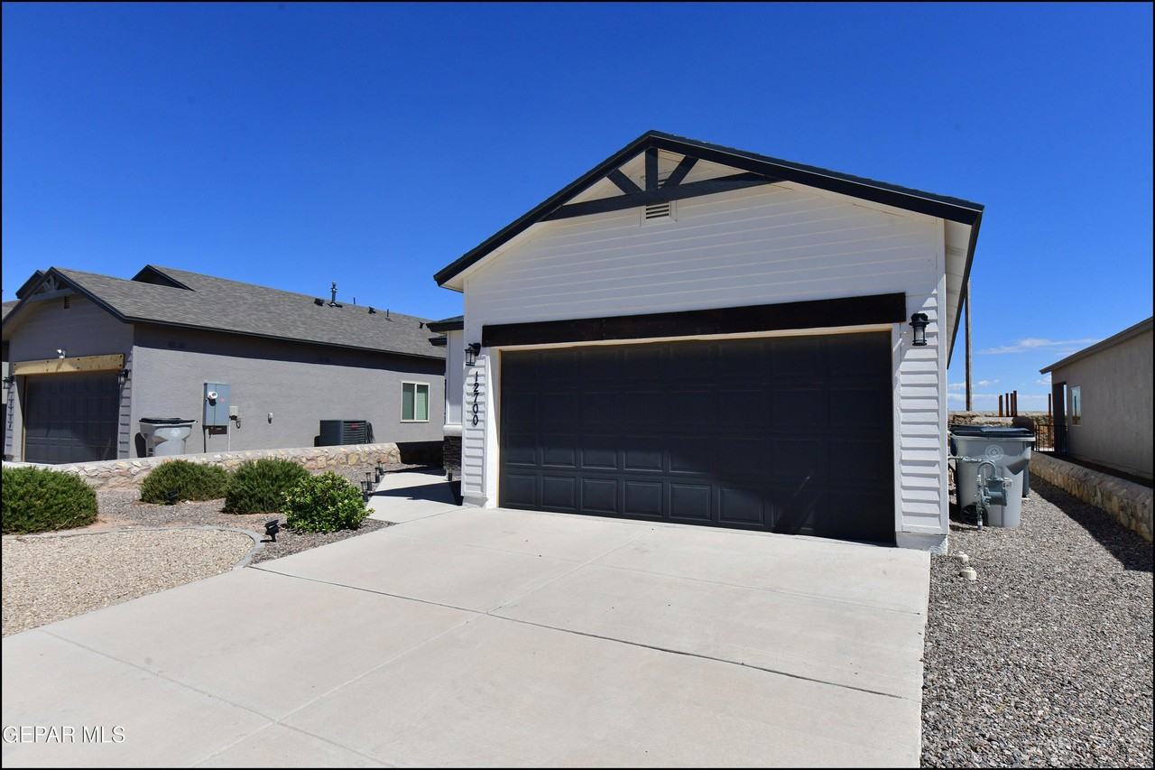 12700 Polo Norte Dr - Photo 4 of 46
