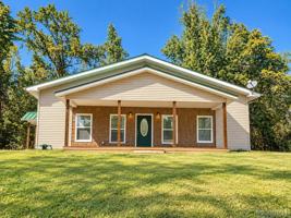 featured image of 1656 Jones Corner Rd