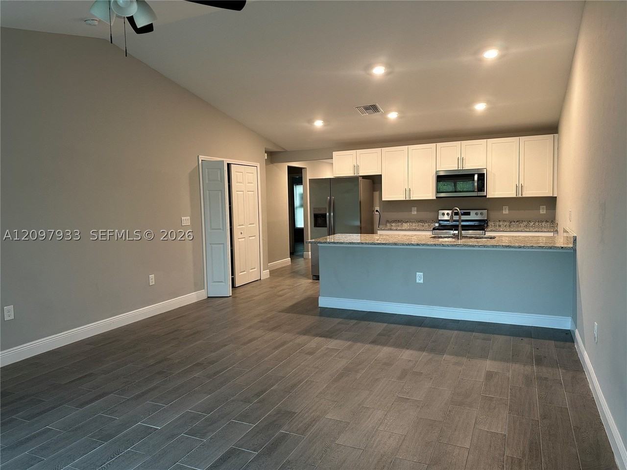 791 Bedford Dr #791 - Photo 5 of 19