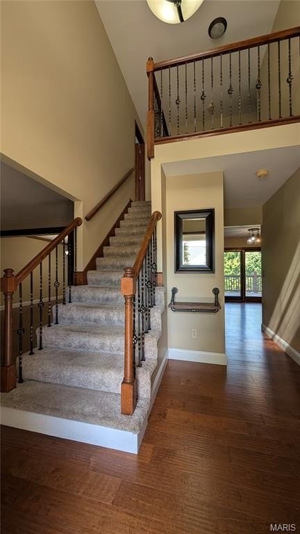809 Barklage Ct - Photo 5 of 35