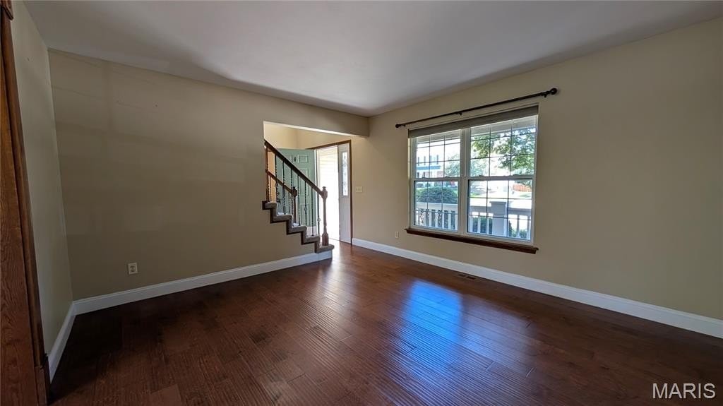 809 Barklage Ct - Photo 7 of 35