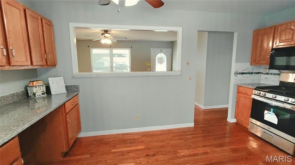 1490 Noche Ct - Photo 6 of 20