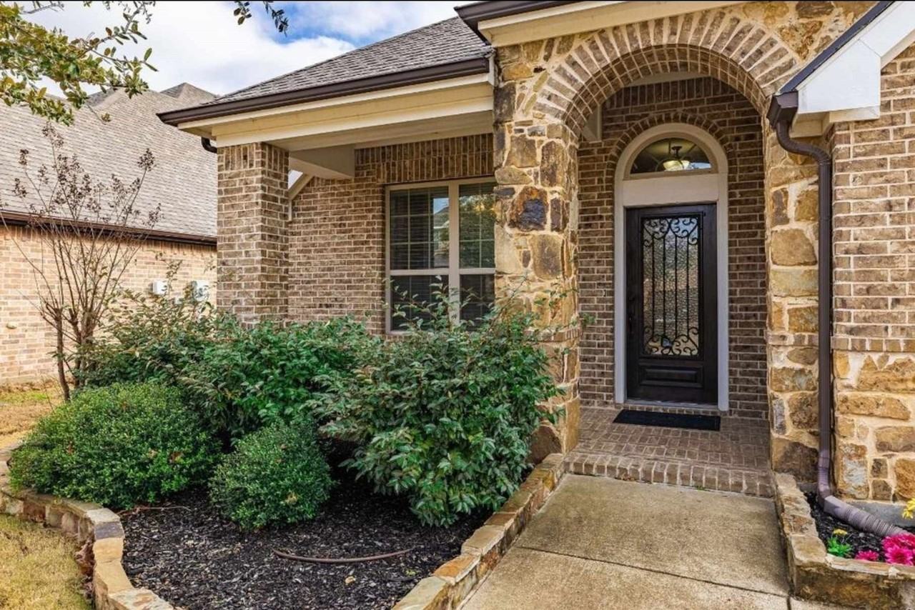 8312 Whistling Duck Dr - Photo 2 of 29