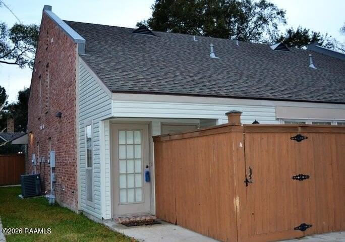 319 Artisan Rd #A - Photo 2 of 23