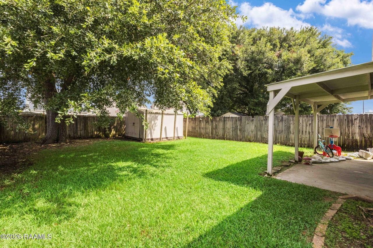 118 Syrup Row - Photo 2 of 14