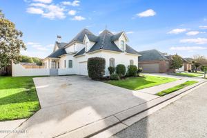featured image of 124 Croft Row