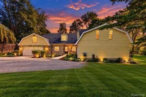 featured image of 45819 7 Mile Rd