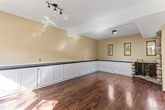 45819 7 Mile Rd - Photo 7 of 22