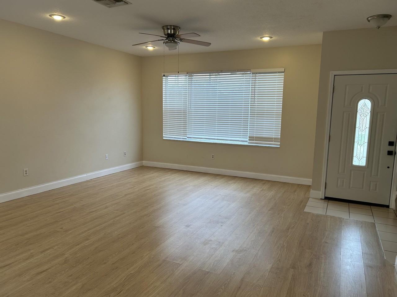 331 Oak Crest Ter #331 - Photo 4 of 20