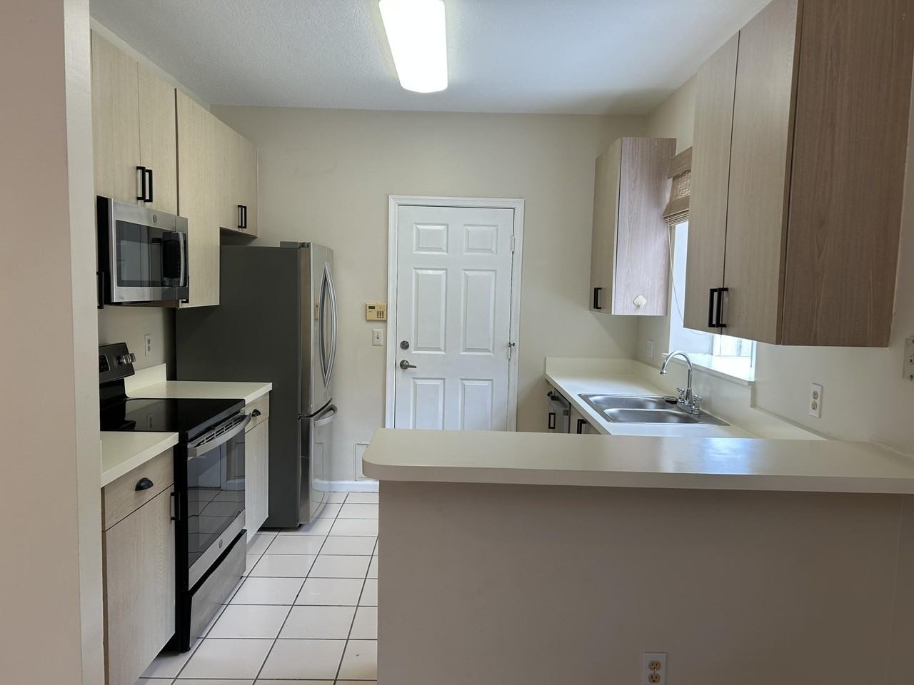 331 Oak Crest Ter #331 - Photo 7 of 20