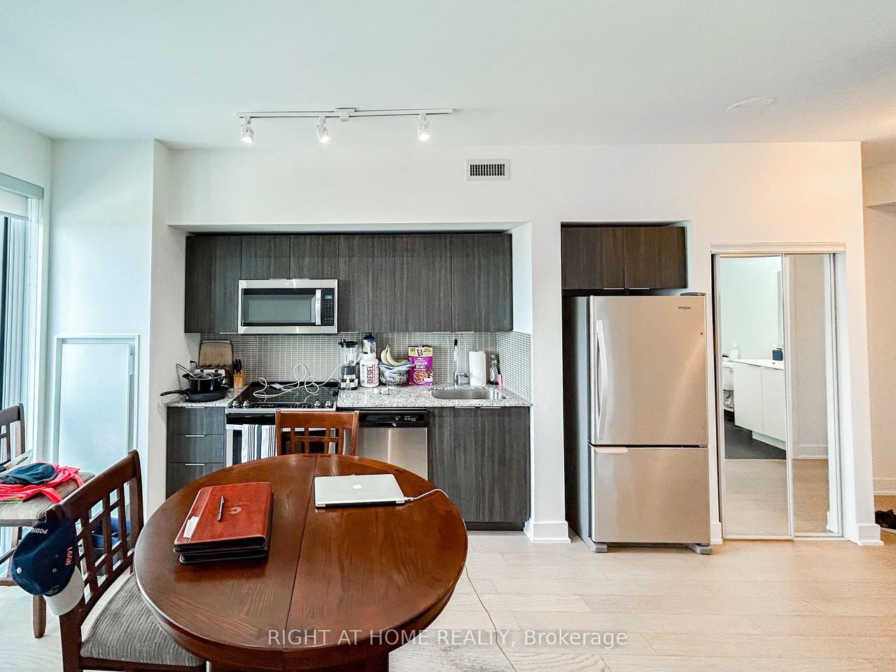 30 Shore Breeze Drive #3313 - Photo 5 of 17