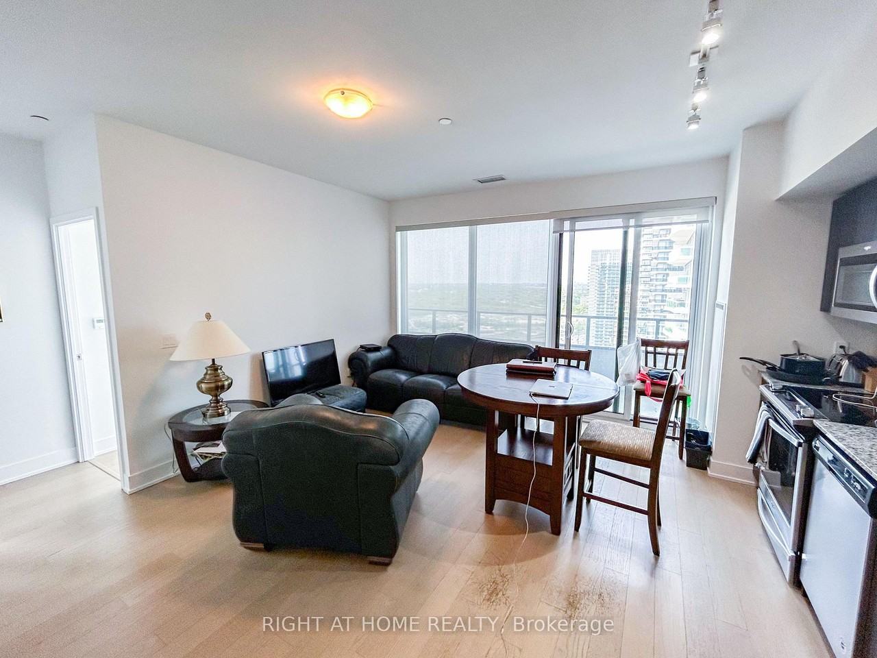30 Shore Breeze Drive #3313 - Photo 6 of 17