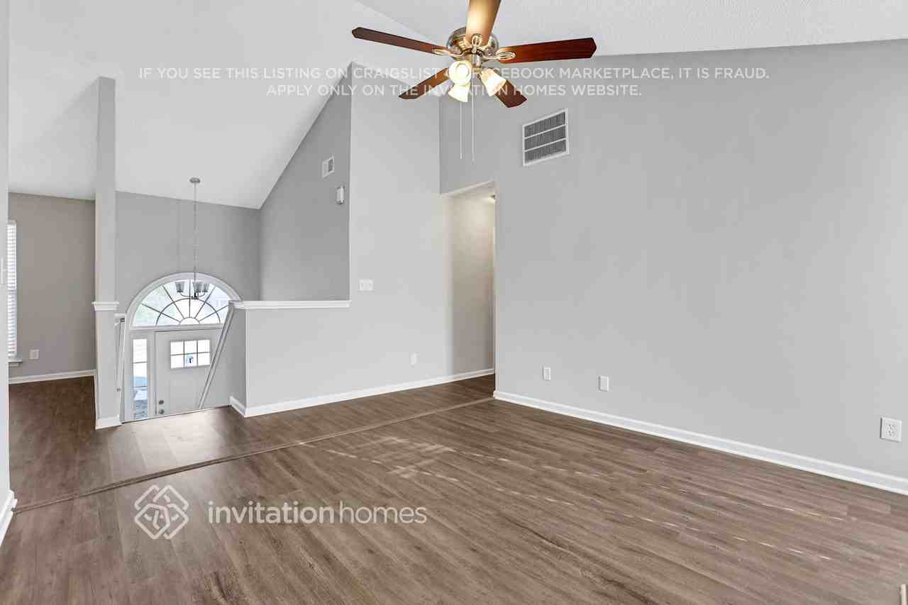 4714 Golod Way - Photo 4 of 24
