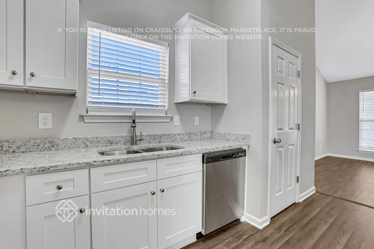 4714 Golod Way - Photo 7 of 24