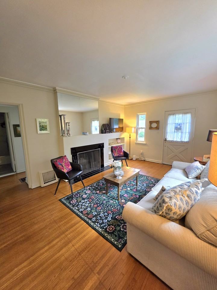 3501 N Missouri Ave - Photo 5 of 26