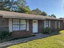 featured image of 554 Canterbury Farm Rd