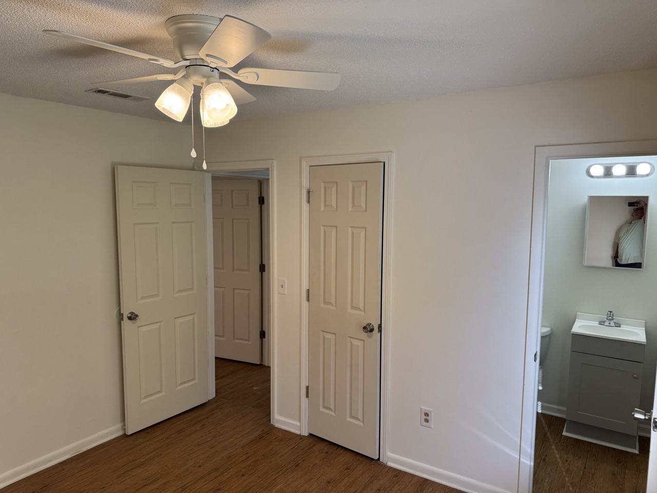 554 Canterbury Farm Rd - Photo 5 of 16