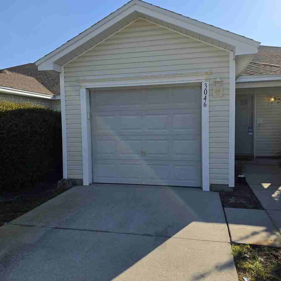 3046 Meadow St - Photo 6 of 19