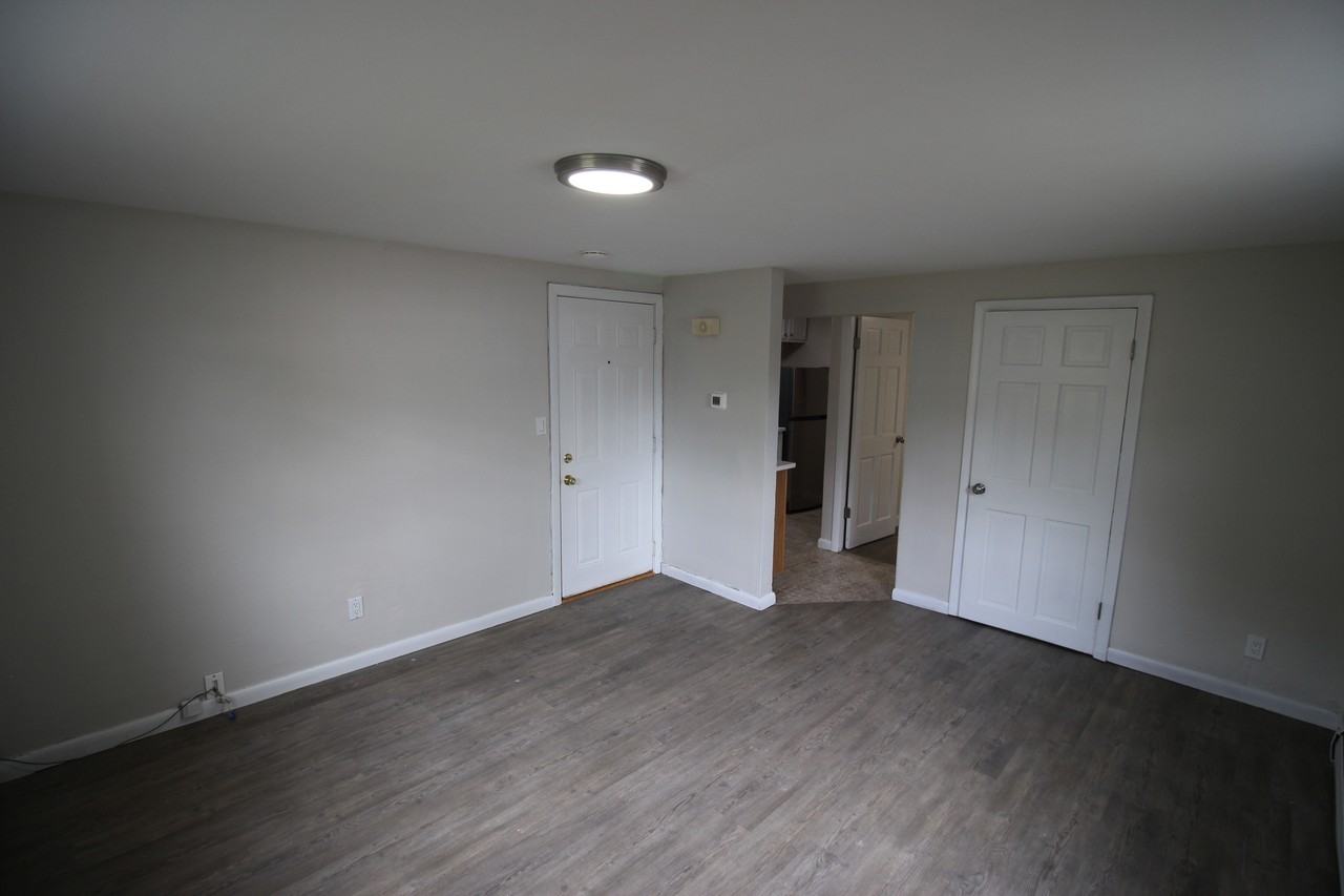 997 Broadway - Photo 5 of 22