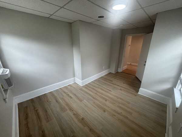 261 Plymouth Street - Photo 2 of 32