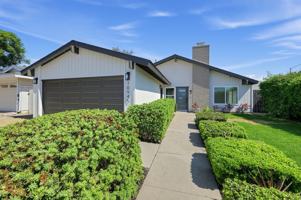 featured image of 10945 Janice Ct