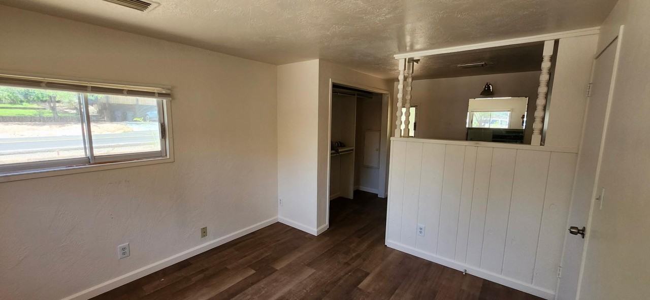 340 Andante Dr - Photo 2 of 9