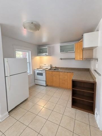 417 Lisgar Street - Photo 6 of 18
