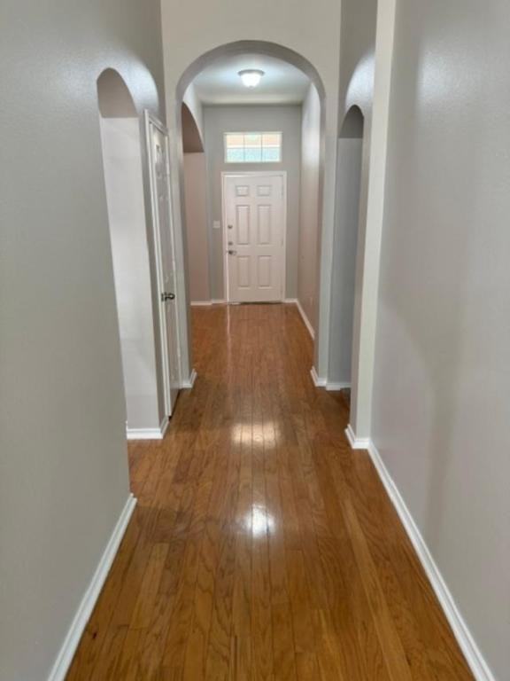 625 Winding Brook Ln - Photo 2 of 16