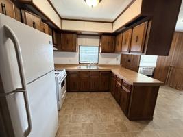 featured image of 831 N Pontiac Trl #59