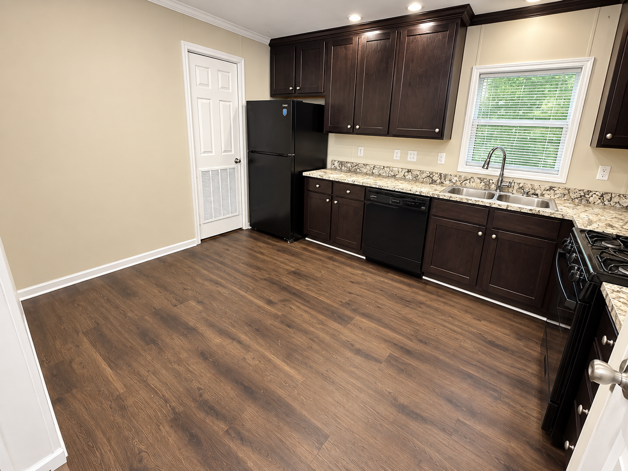 38046 Orleans St #136 - Photo 6 of 25