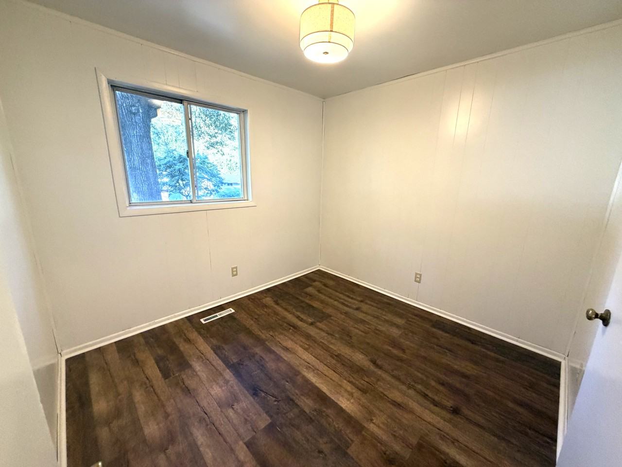 1917 Buckner Street - Photo 4 of 12
