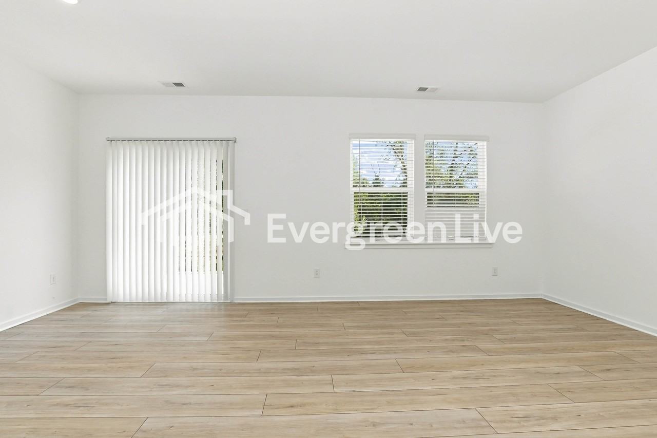 138 Shenandoah Ln - Photo 6 of 15
