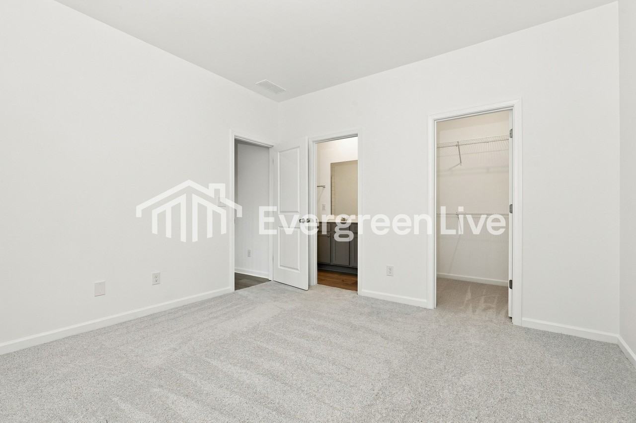 8 Gulfstream Dr - Photo 7 of 15